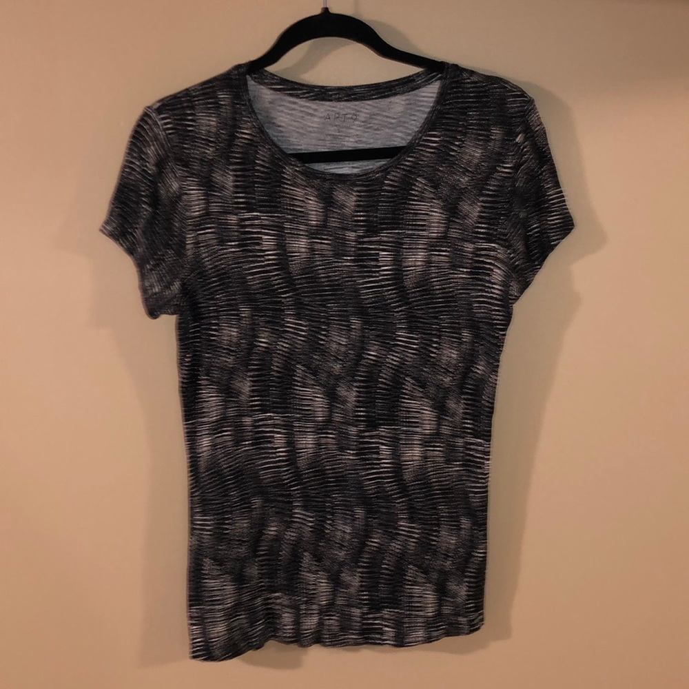 Women’s short sleeve
